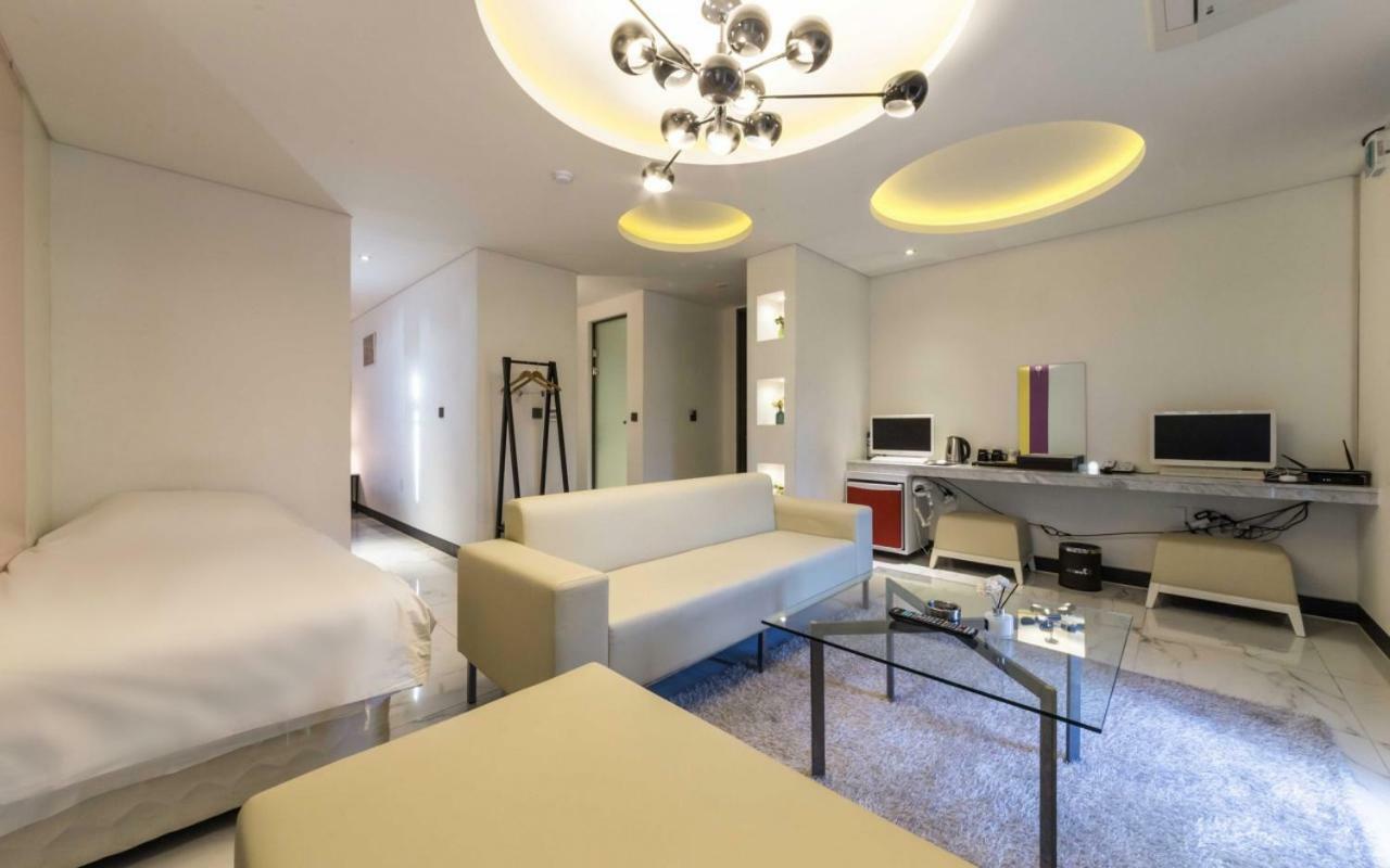 Osan Design Hotel Ddeul& מראה חיצוני תמונה