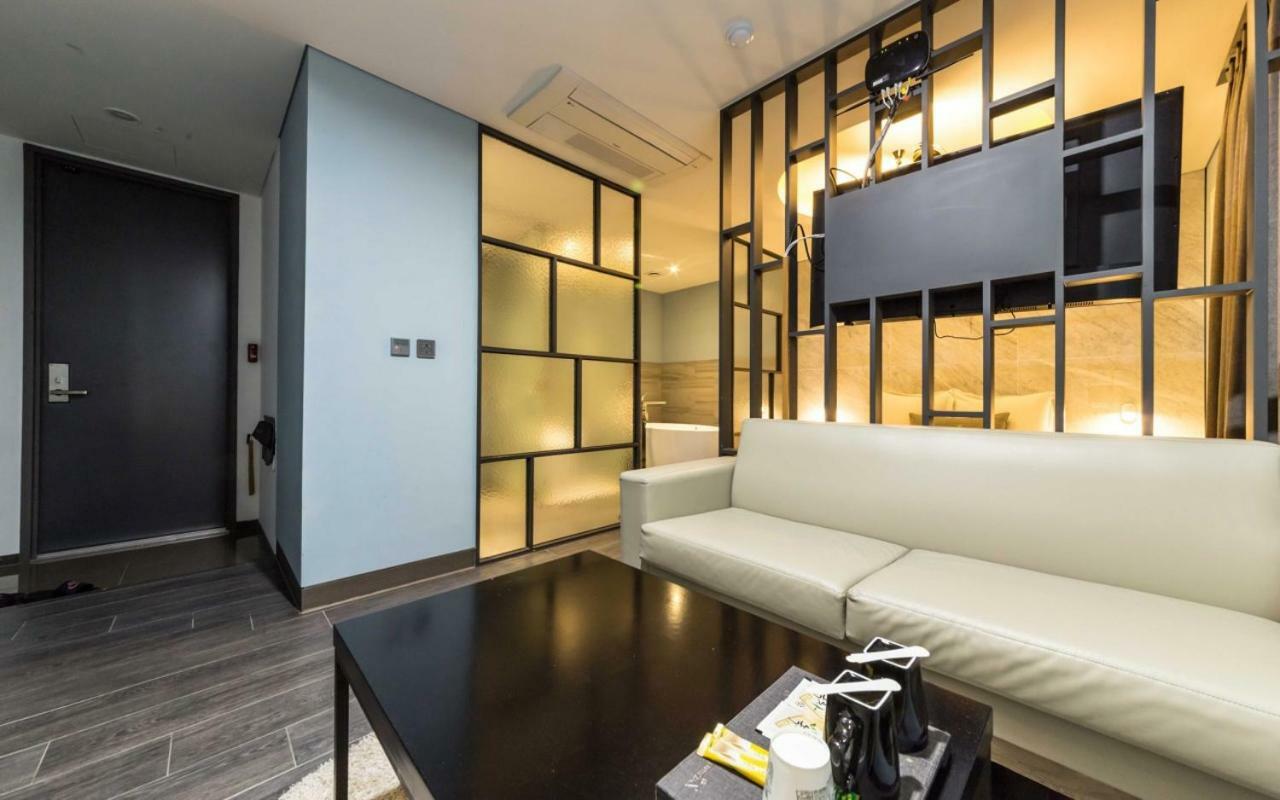 Osan Design Hotel Ddeul& מראה חיצוני תמונה